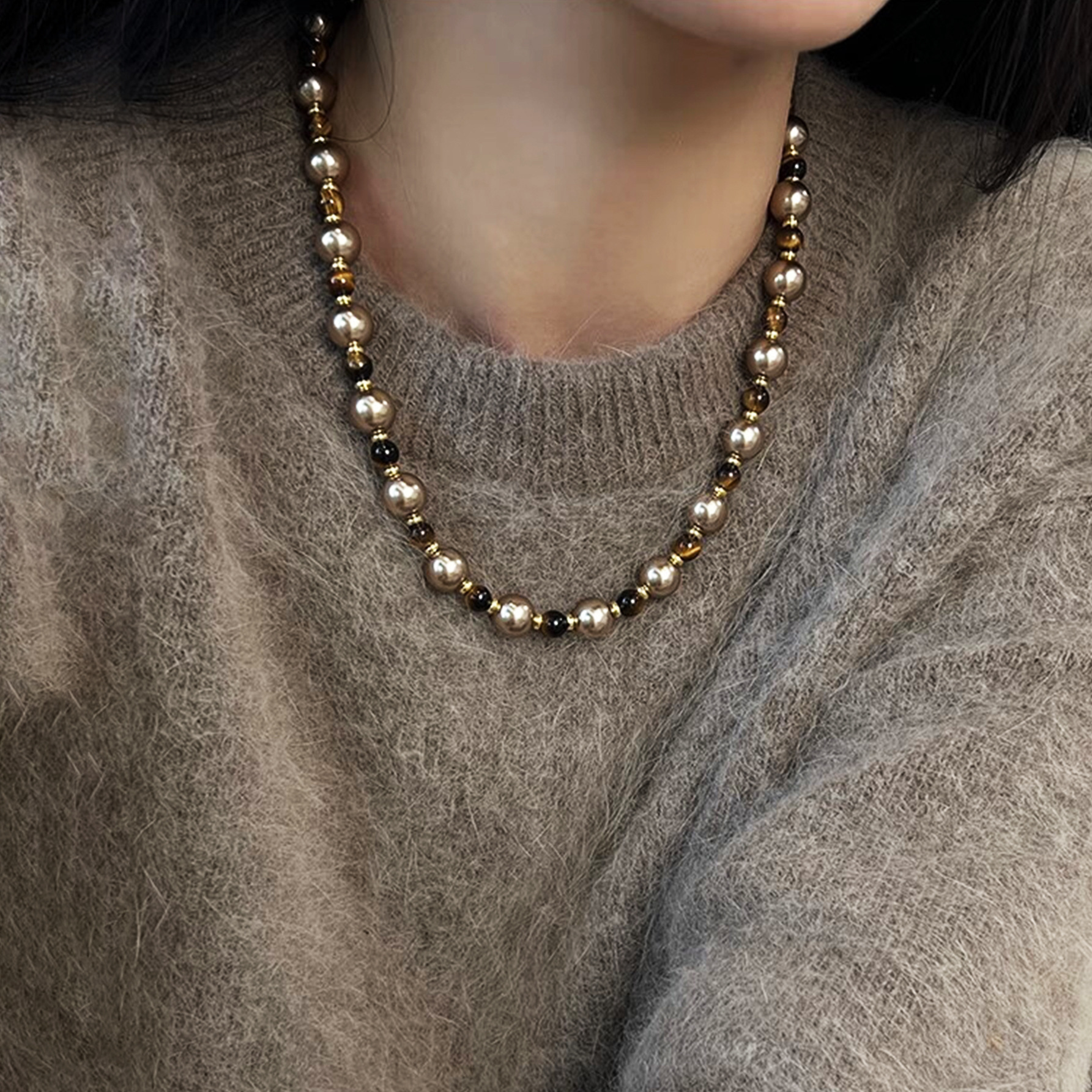 necklace from pearl