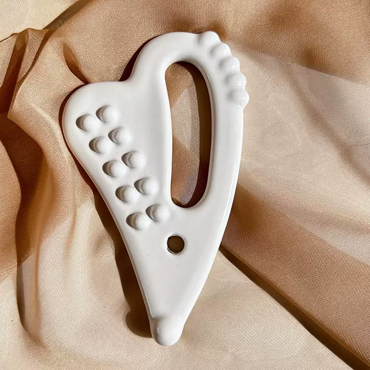 陶瓷刮痧脸部身体按摩美容板经络刷拨筋棒ceramic scrapping boar