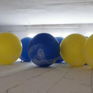 ��ɫ���z������������zӰ���՚�����ߚ���������b�