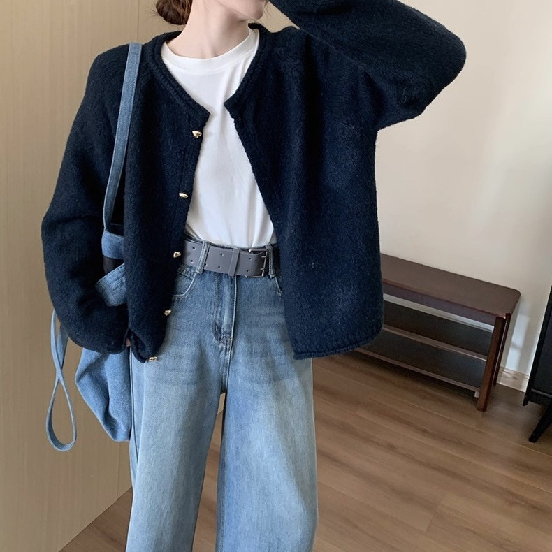 韩系温柔圆领纯色爱心扣针织开衫秋冬新款宽松显瘦简约毛衣外套女|undefined