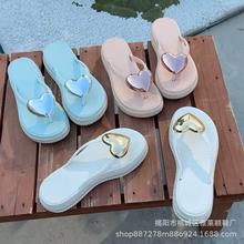 �����˻���������ϕr���⴩�A�_ƴɫ�����ٴ߅�ȼ�ɳ������Ь