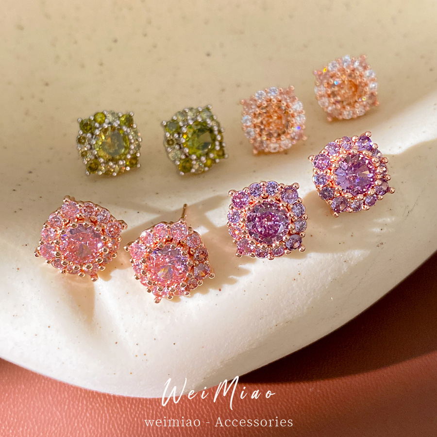 Aguja de plata de piedra de silicio geométrica aretes redondos exquisitos super brillo nicho universal aretes ligeros de lujo alta sensación de aretes al por mayor