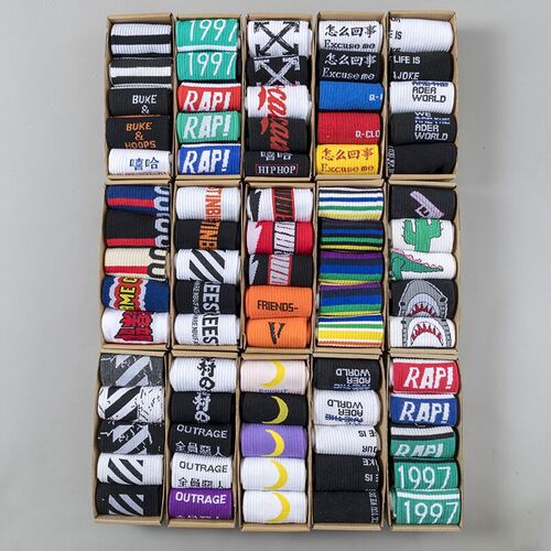 Socks for men and women, mid-calf stockings, sports summer ins trend high-top warm autumn and winter long-barreled basketball trendy socks