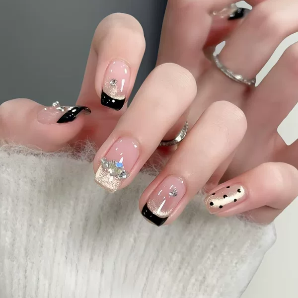Cat-Eye Wearable Nails, Accessible Luxury Black Gold French Diamond Polka Dot Fake Nails, Transparent High-End Wearable Nail Art Patches