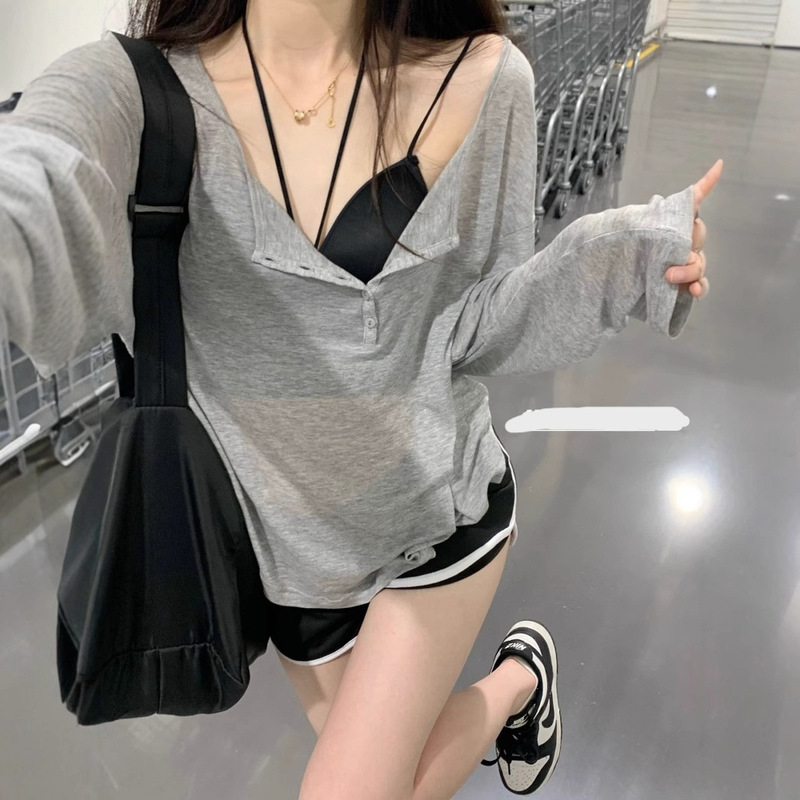 Pure Desire Style Grey Thin V-neck Long-sleeved T-shirt Women's Spring New Sunscreen Shirt Niche Blouse Sweet and Spicy Top Pure Desire Style Grey Thin V-neck Long-sleeved T-shirt Women's Spring New Sunscreen Shirt Niche Blouse Sweet and Spicy Top