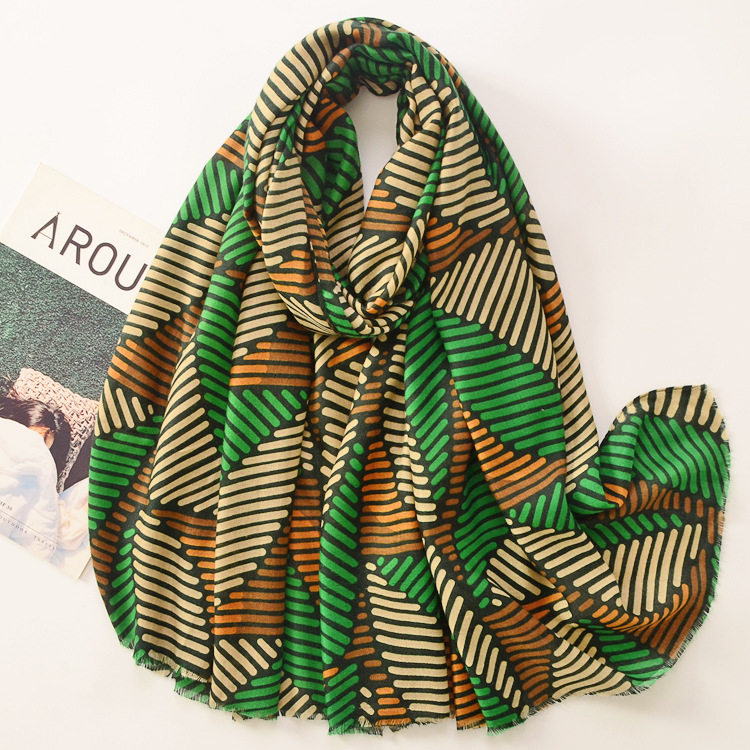 Otoño e Invierno estilo coreano versátil contraste color rayas algodón y lino sensación bufanda larga deshilachada estilo occidental de moda cálido chal decorativo