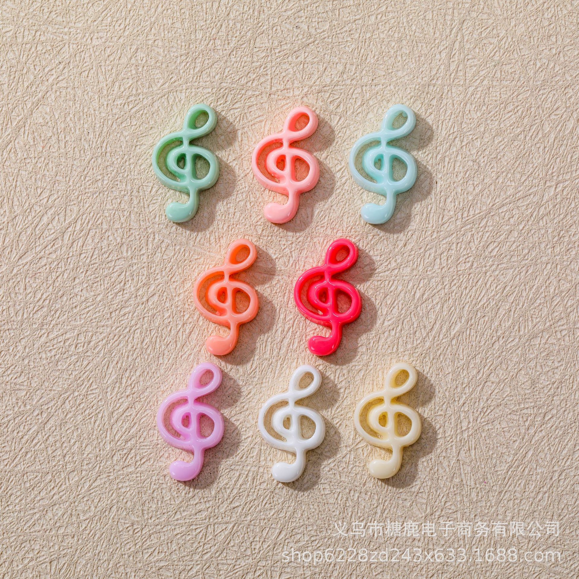 马卡龙色镂空音符树脂配件奶油胶diy延长甲手机壳发饰洞洞鞋批发