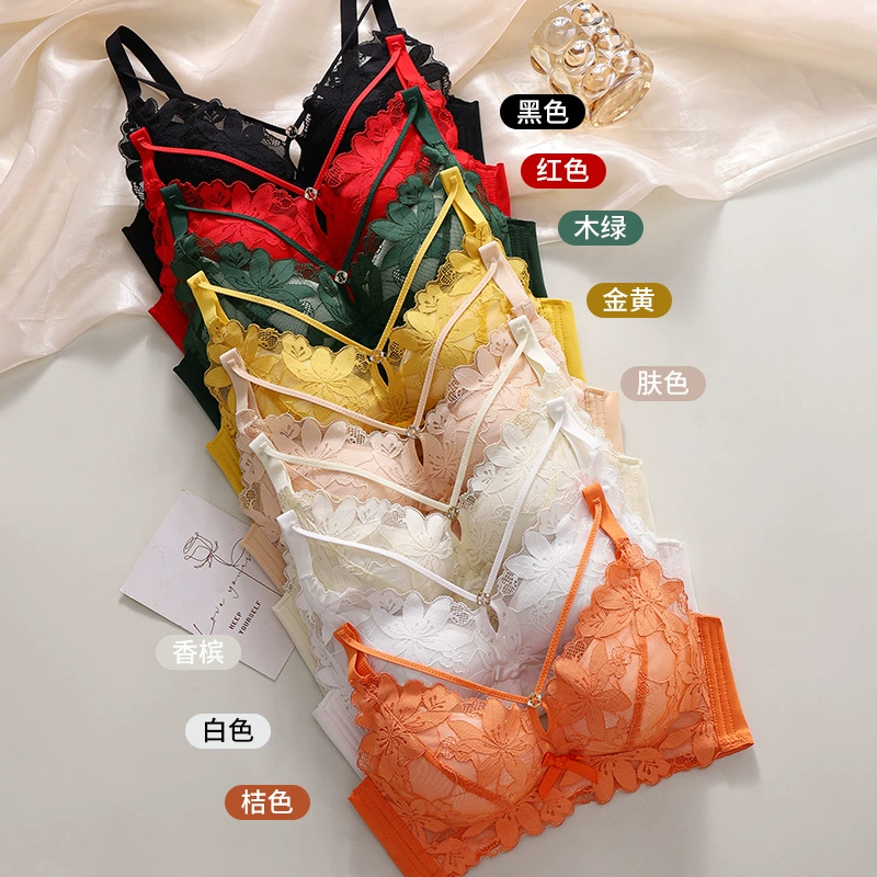 Маленькая грудь на 8 см больше и утолщена