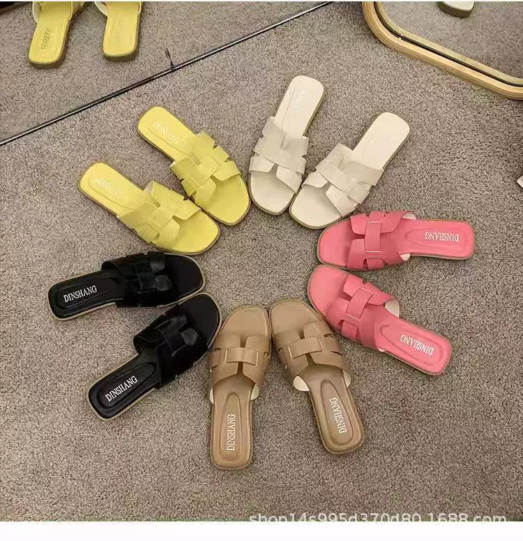 Сандалии и тапочки интернет-знаменитостей для женщин, верхняя одежда, модные Простые Летние удобные простые сандалии и тапочки на плоской подошве в Корейском стиле для студенток