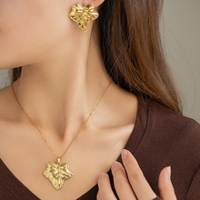 �羳���P䓘��~���h�����bŮ���ɫ�r���䓶���p�ݸ߼������