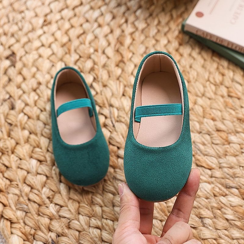 Girls' Cute Candy-Colored Spring and Autumn Single Shoes, Fashionable Soft-Soled Slip-On Shoes for Children, Solid Color Dance Performance Shoes for Young and Older Kids