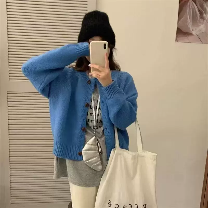 韩版设计感纯色简约圆领针织开衫女秋冬慵懒风宽松软糯毛衣外套女