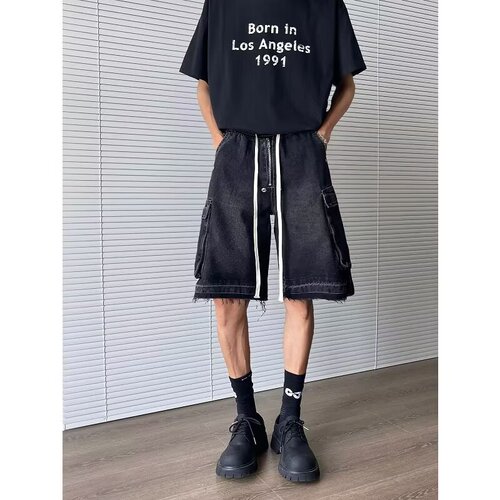 Vintage American workwear denim shorts for men, summer vibe, trendy brand, functional style, loose fit, niche raw edge, five-inch mid-calf pants