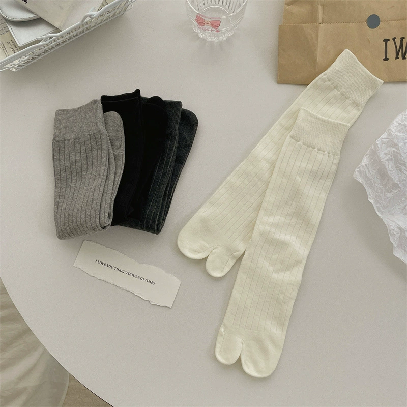 Summer thin colored Japanese knee socks, fitted, mid-length