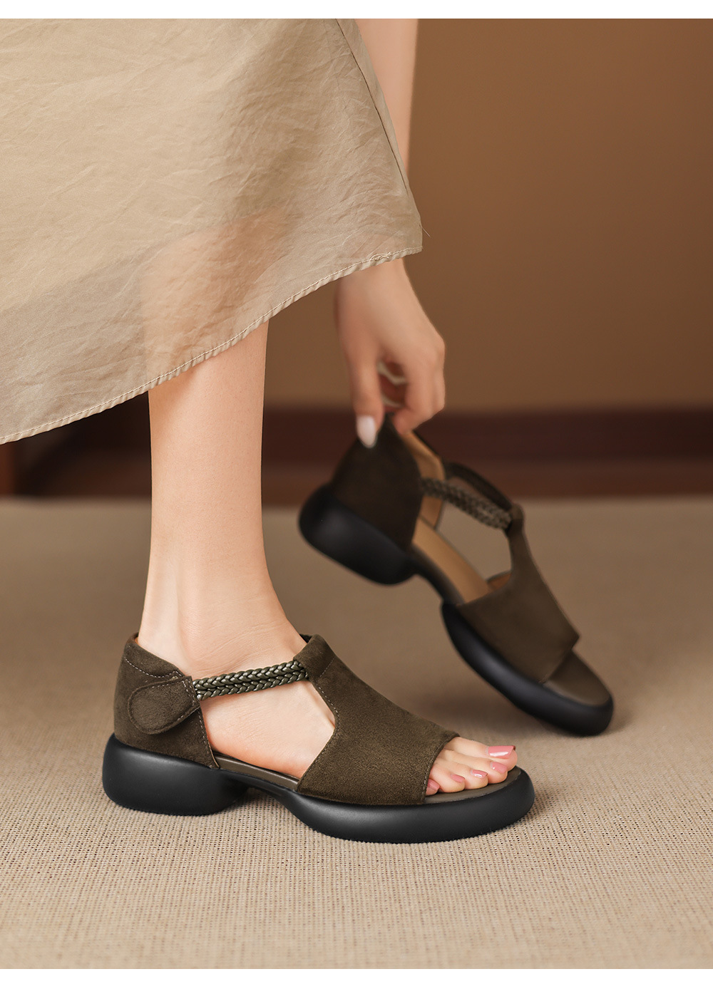 Sandal nữ hở mũi đế dày gót thấp phong cách thể thao, chất liệu da lộn cao cấp — Màu xanh da trời chi tiết 21