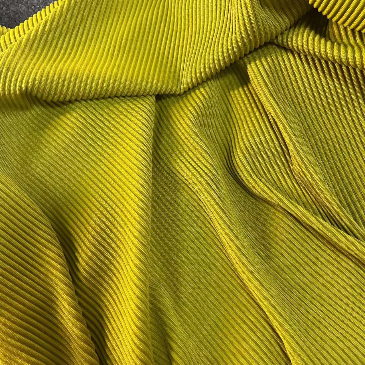 2-아보카도 그린 (핫 컬러)