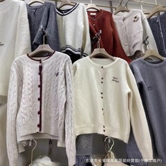 工厂一手货源女装秋季套头毛衣批发便宜外套服装地摊针织衫