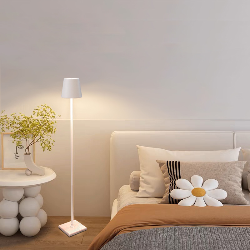 Simple modern vertical bedside floor lamp study bedroom bedside lamp living room floor table lamp coffee table lamp