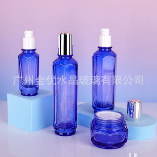 �F؛��˪˼�H�w���λ��yƷ���b����ƿ40ml������Һ���A�������bƿ