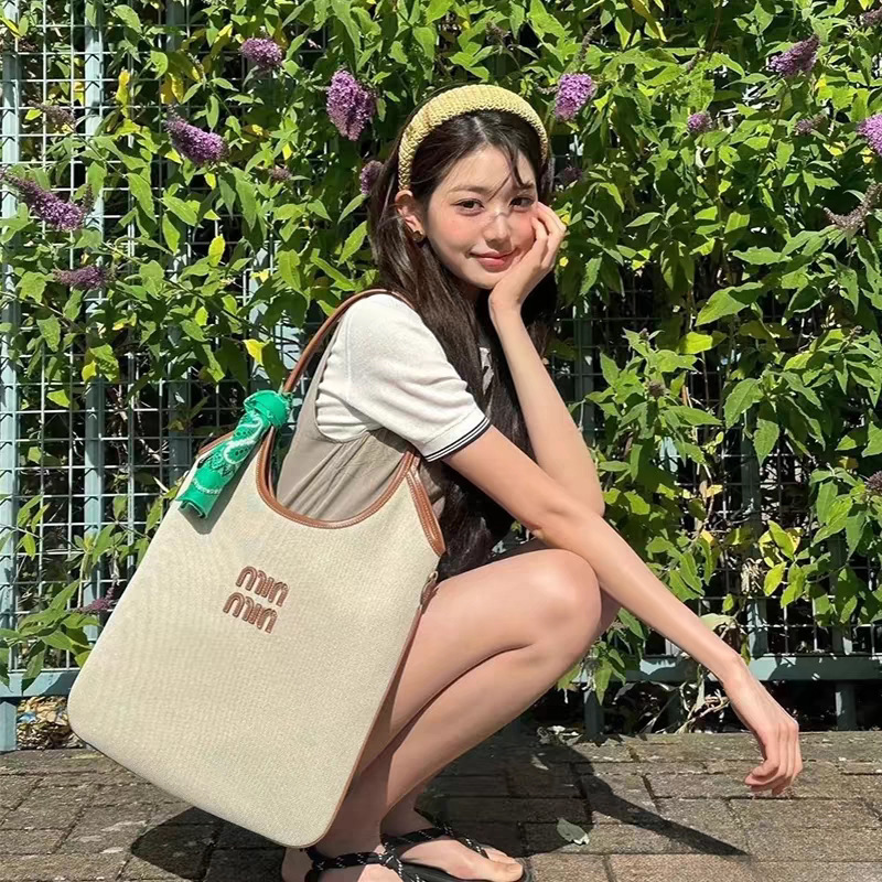 香港購入本革 Miaojia ホーボー脇の下バッグ 2025 新しいトートハンドヘルドトートバッグシングルショルダークロスボディバッグ女性のための|undefined