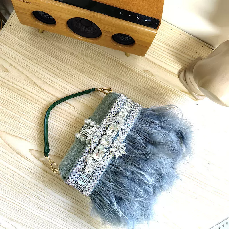 2023泰国潮牌驼鸟毛包珍珠水钻流苏单肩斜挎时装晚宴包