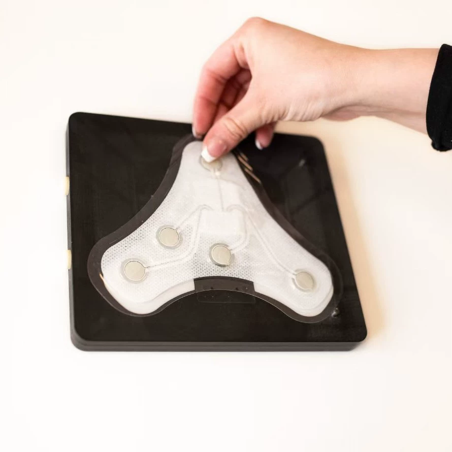 Flexible sensor Wearable sensor Electrocardiogram monitoring Electrocardiogram sensor Electrocardiogram