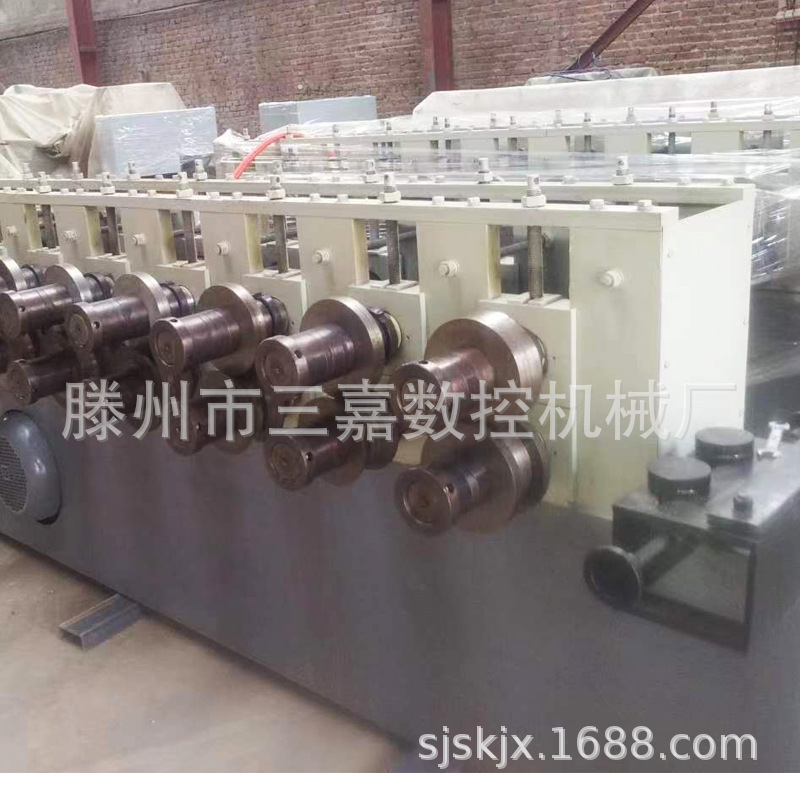 �ܸ��Ŵ��ֳĹ�ѹ�� �ִ������ֳļӹ��豸 �ֳĹ�ѹ���ͻ�