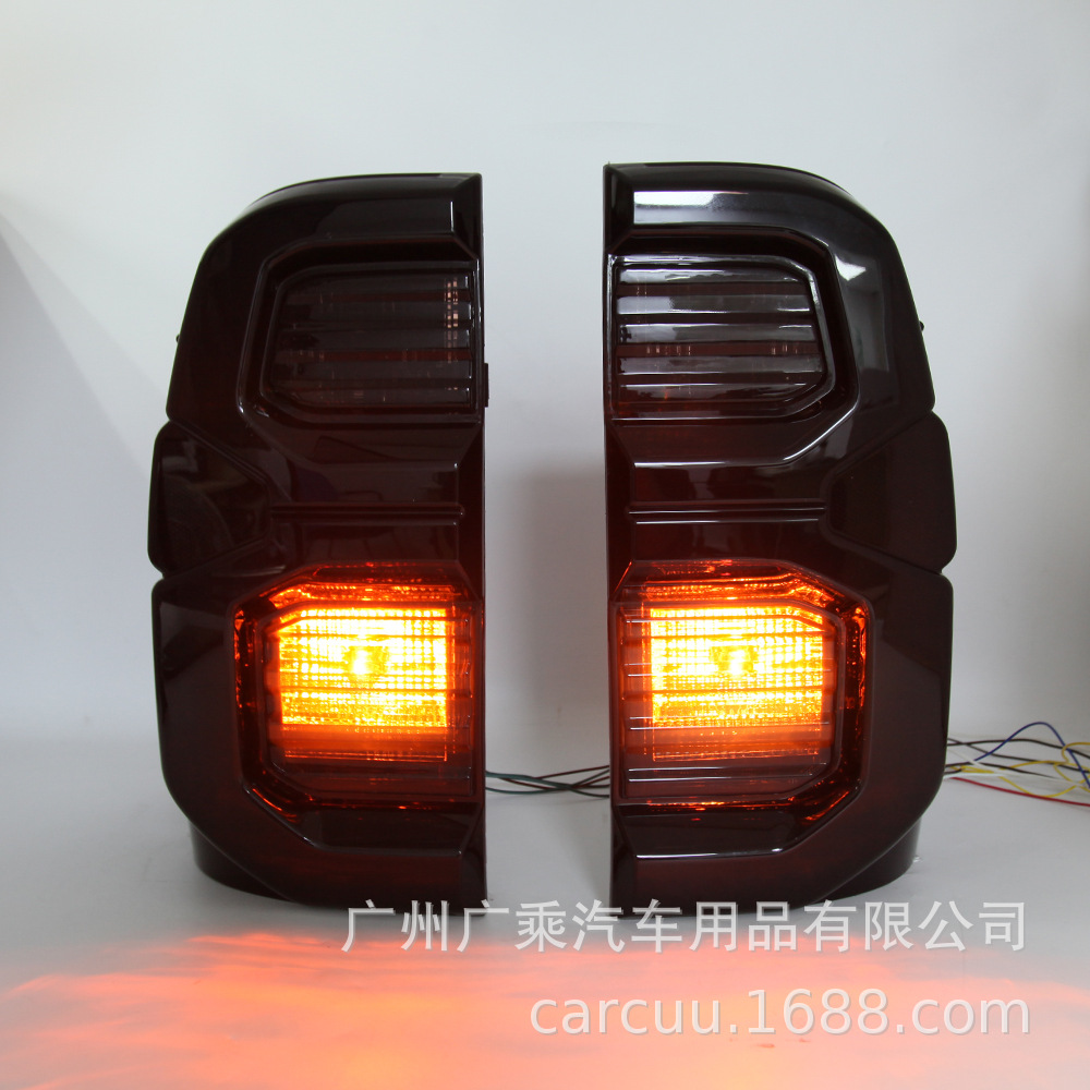 Aplicable a la luz de freno de la luz trasera de TOYOTA HILUX REVO ROCCO 2020 - 2021