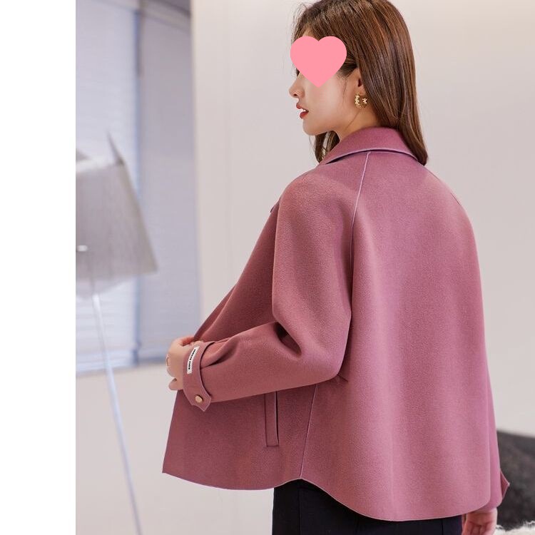 ファッションの短い両面の毛のコートの女性のゆったりした大きいサイズの婦人服の秋冬は厚くなります。|undefined