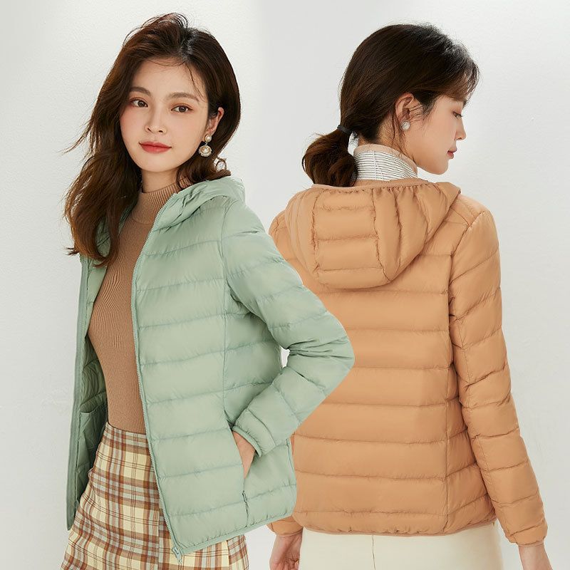 Autumn and winter new 90 velvet lightweight down jacket women's hooded short plus size lightweight thin white duck down fashion coat