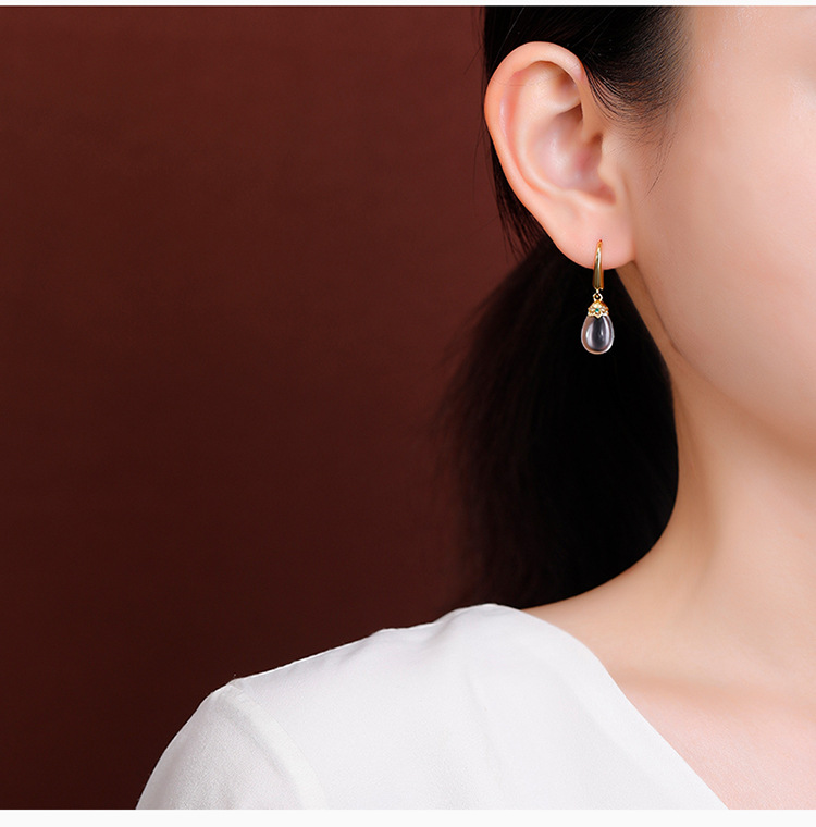 Bông tai bạc S925 đính pha lê tự nhiên giọt nước phẳng phong cách retro — Mẫu kẹp tai chi tiết 6