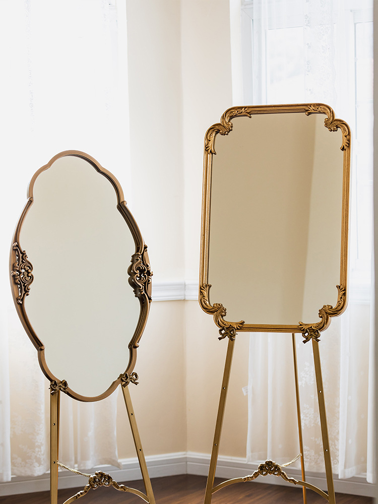 French-Style Living Room Entrance Wall-Mounted Decorative Mirror, Bathroom Toilet Vintage European Light Luxury Bedroom Vanity Mirror, Makeup Mirror