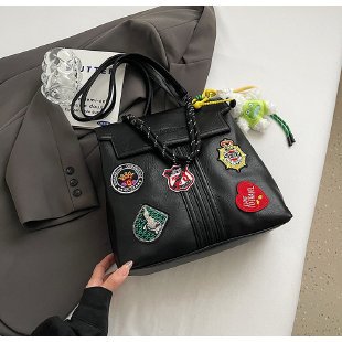 Colgante de cinturón negro