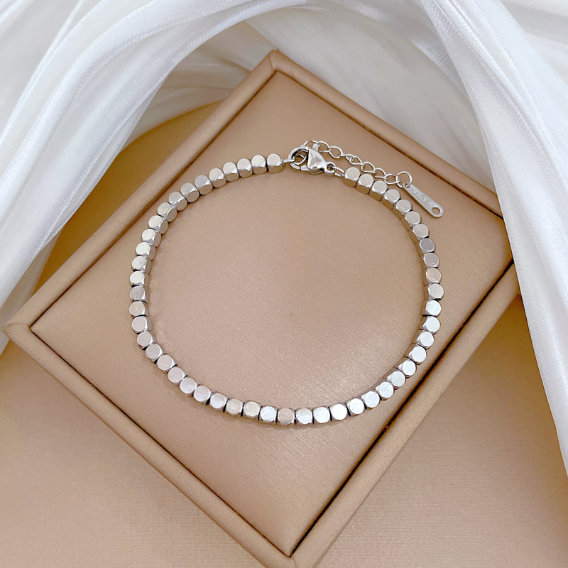 Minimalist Retro Box Chain Bracelet For Women Silver Tone Stylish_voghion.com