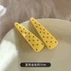 Yellow hairgrip