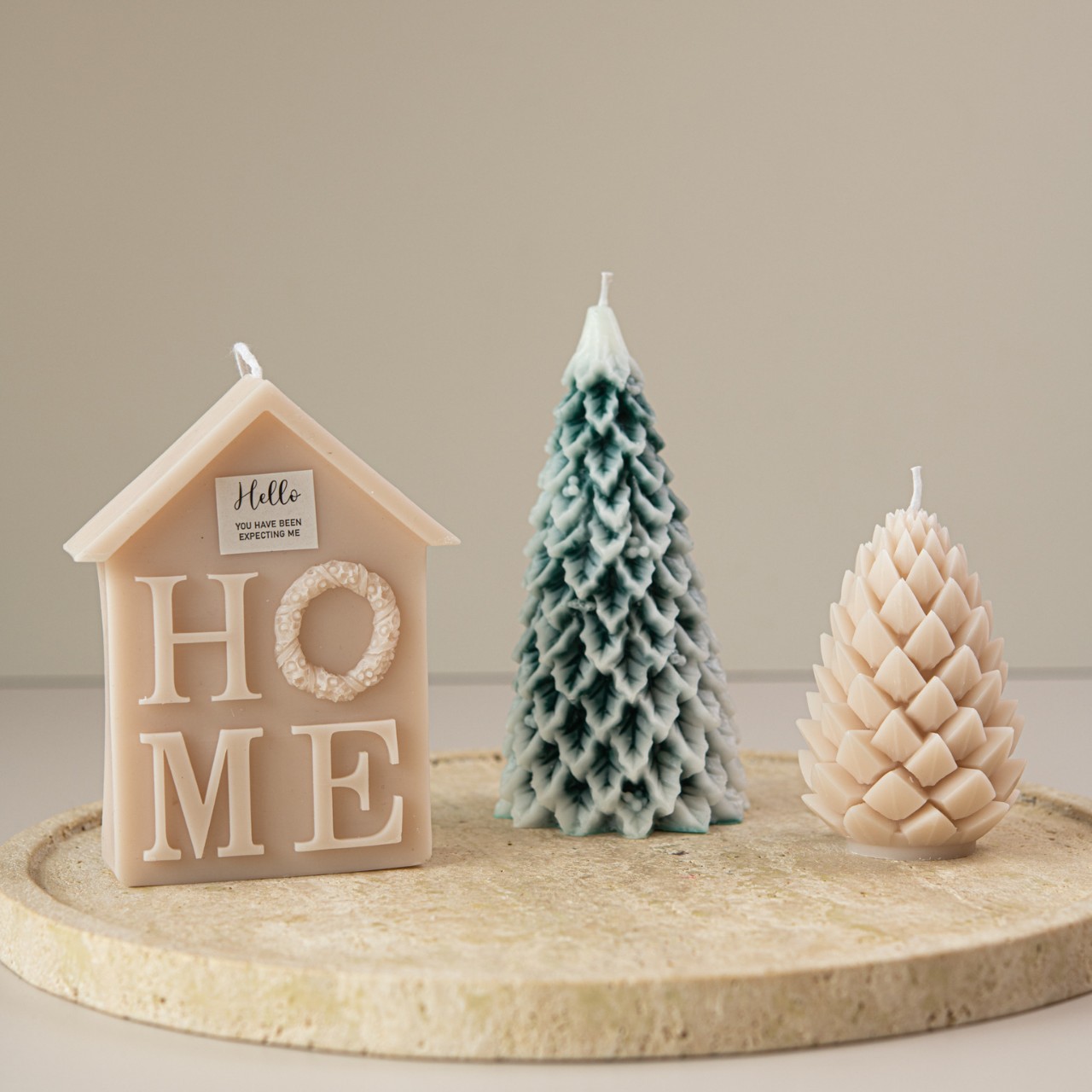 Ventas al por mayor calientes de renos pinos en forma de frasa de incienso adornos decorativos acompañantes regalo conjunto de caja de regalo de alto nivel