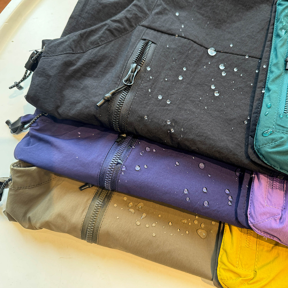 Autumn Mountain Hiking Vest For Couples With Detachable Pockets_voghion.com