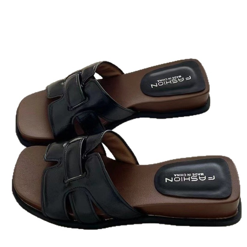 Zapatillas de moda de talón de temperamento para mujeres 2026 verano nuevo cuadrado de talón de moda europea y americana zapatillas de moda casuales zapatillas de mujer