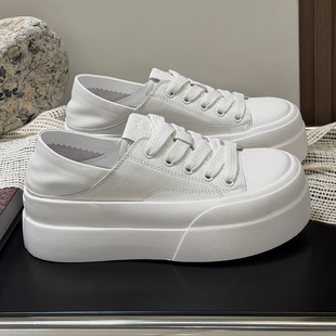 5.5CM����ţƤС��ЬŮ2026�¿����ɸ�Ь�A�^ϵ�����e�ٴ��Ь