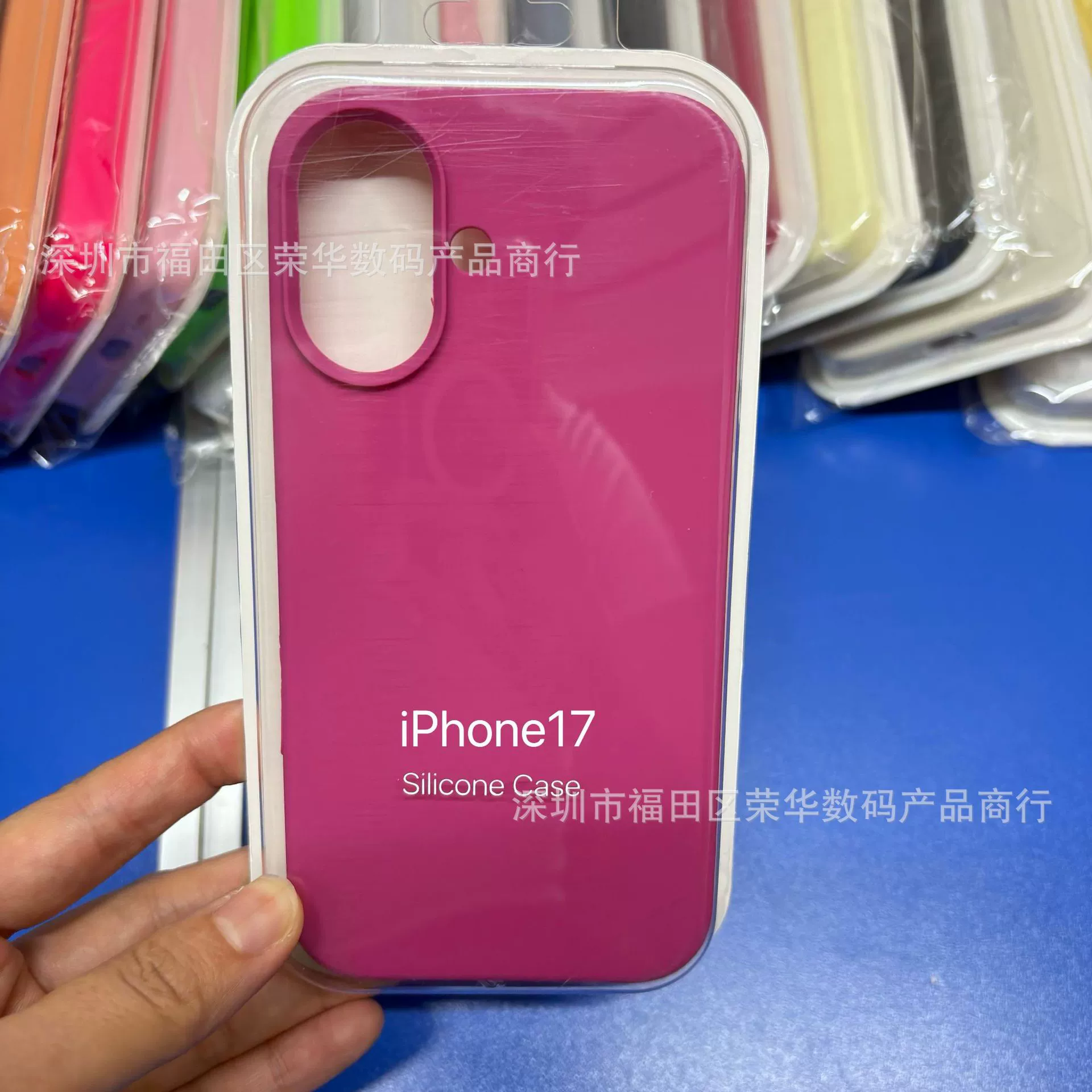 Чехол для телефона Apple iPhone17/iPhone17 Pro/iPhone17 Pro Max — жидкий силикон, кнопка камеры, защита от падений