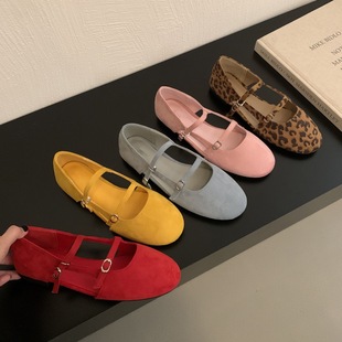 ��ʽ�q���пլ�����ЬŮ2025���Ŀ�һ�ֿێ��U��ƽܛ�װ������Ь