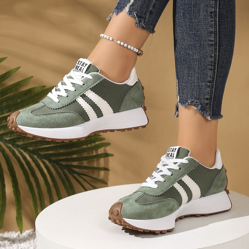 2026 Spring Retro Color-Blocked Sneakers for Women, Soft-Soled Breathable Casual Shoes, Lightweight Lace-Up Fashion Shoes, Multi-Color Women's Shoes 2026 Spring Retro Color-Blocked Sneakers for Women, Soft-Soled Breathable Casual Shoes, Lightweight Lace-Up Fashion Shoes, Multi-Color Women's Shoes