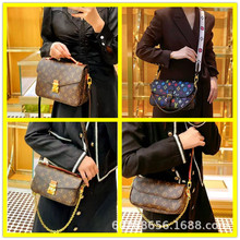 直供跨境m lv女包包邮差包法棍包牛角包腋下包麻将包贝壳包化妆包