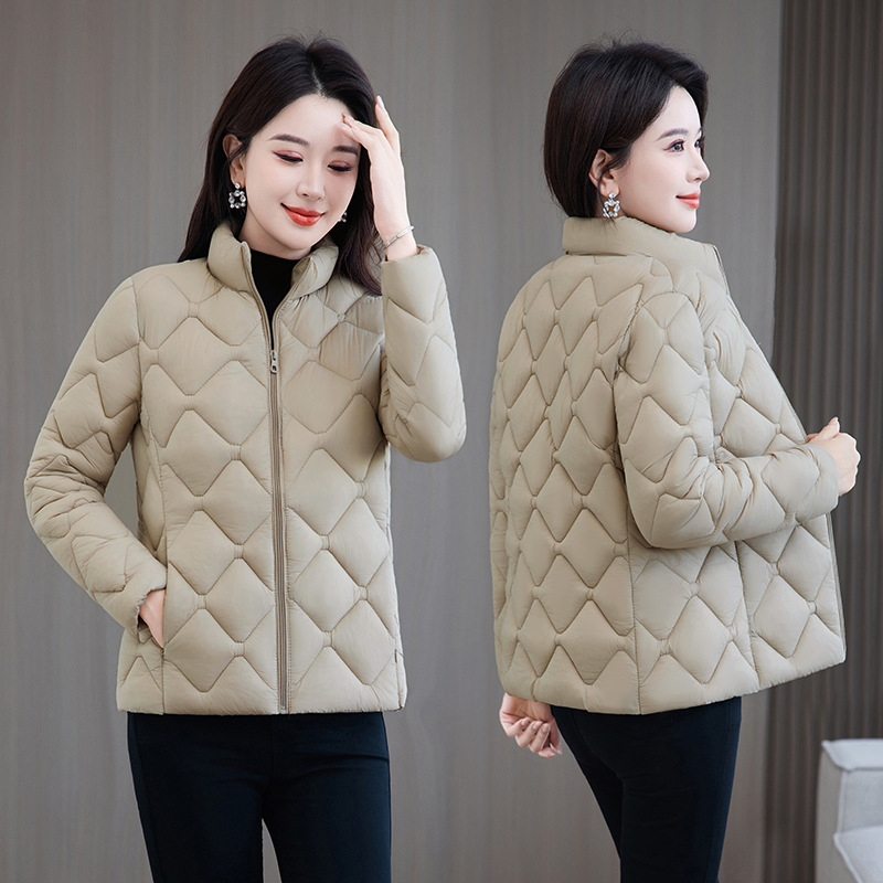 Coreano de otoño / invierno 2025 nueva moda de gran tamaño grueso chaqueta de algodón caliente cuello holgado chaqueta de algodón universal chaqueta negra image 4