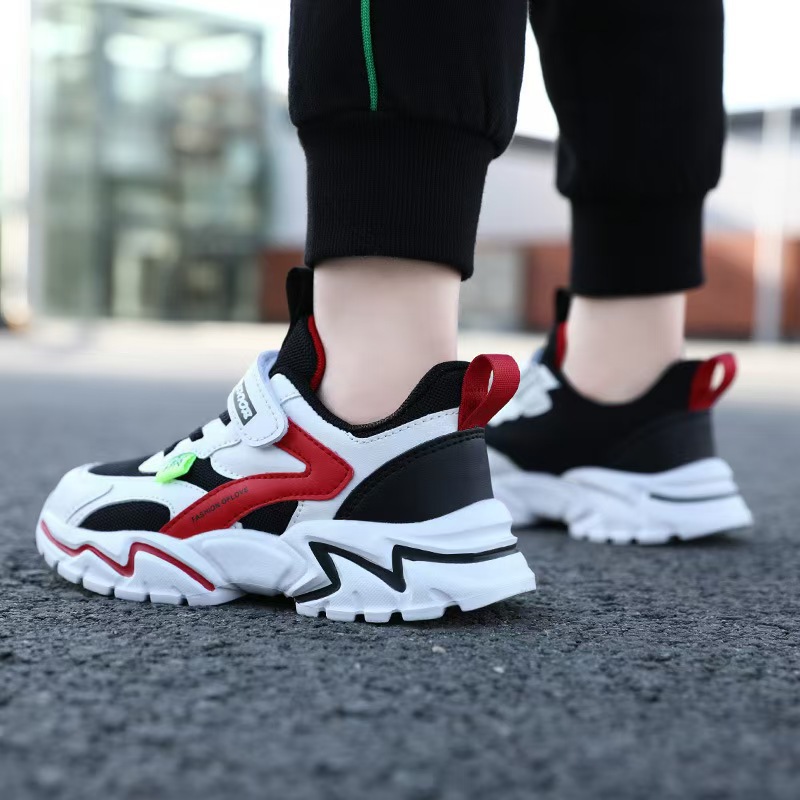 Zapatillas deportivas para niños, modelo nuevo primavera 2026, de malla transpirable, suela blanda y ligera, para niños de primaria y secundaria.