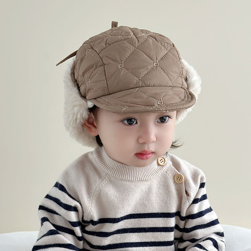 Sombrero de bebé de invierno para viajar al aire libre para niños y niñas y niñas con sombrero de lana caliente Lei Feng moda dos sombreros de lengua de pato para niños
