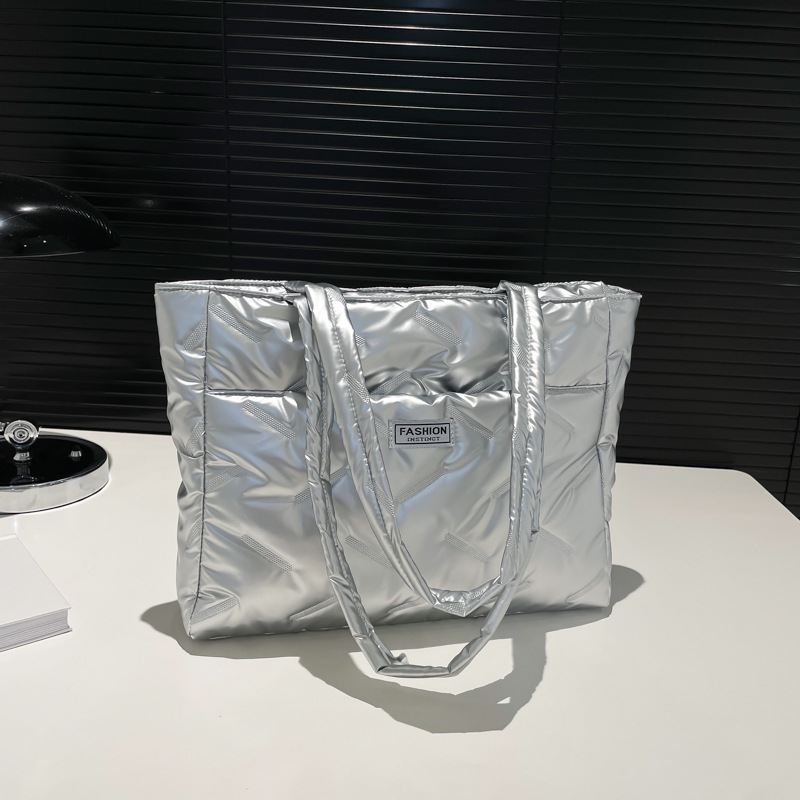 Bolsa de algodón de gran capacidad para mujeres 2024 nuevo otoño y invierno versátil bolsa de compras de hombro de clase ocio bolsa de viaje