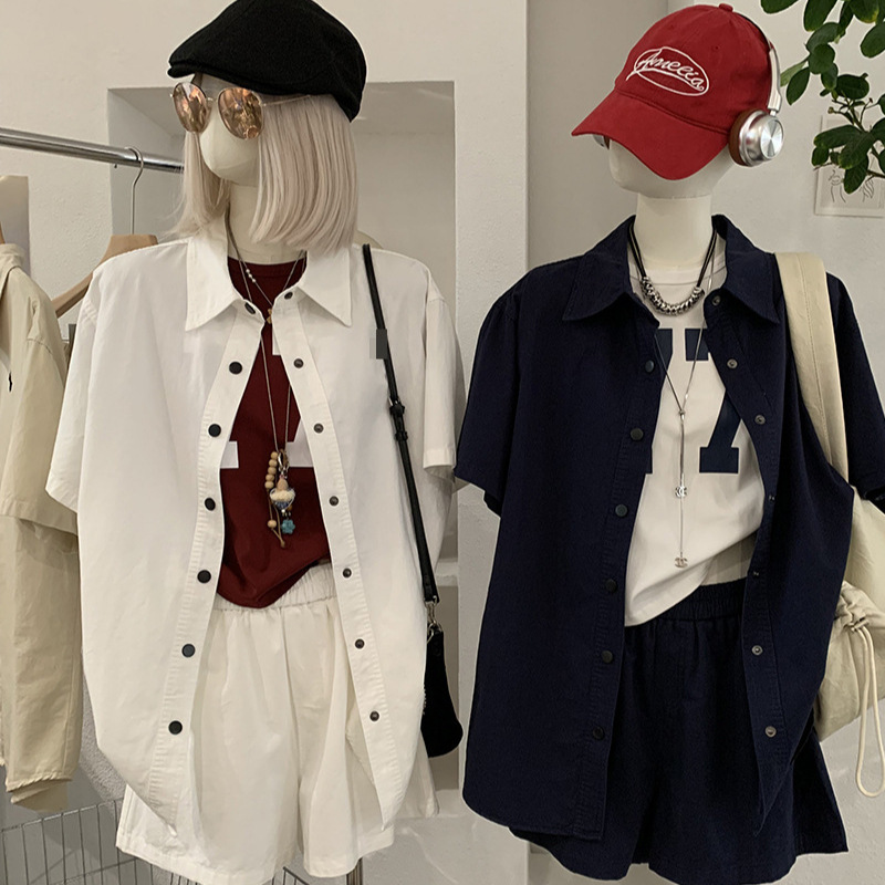 Omalai Lapel Single-Breasted Short-Sleeved Shirt with Pony Embroidery + Elastic Waist Wide-Leg Shorts Two-Piece Set for Women 6717 Omalai Lapel Single-Breasted Short-Sleeved Shirt with Pony Embroidery + Elastic Waist Wide-Leg Shorts Two-Piece Set for Women 6717