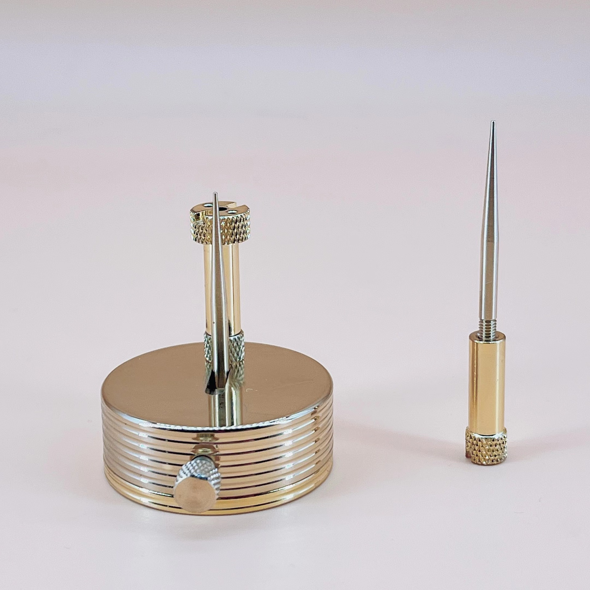 修表工具 多功能摆轮支架 手表机芯全摆游丝修理底座 调砝码快慢