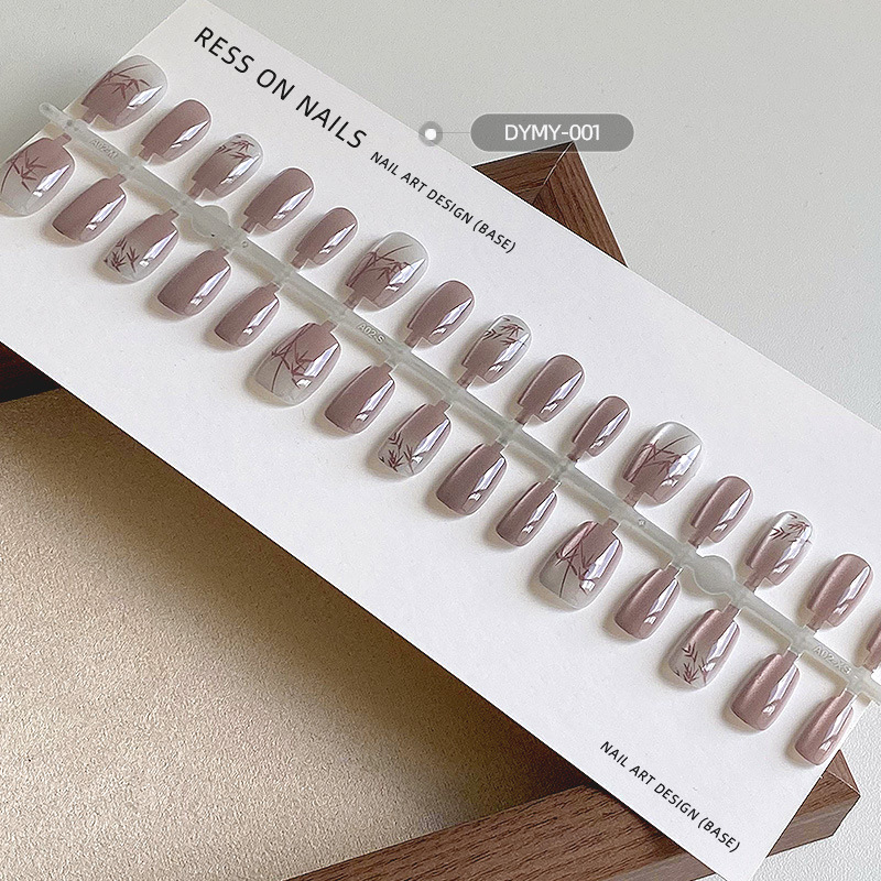 Full Size Wearing Armor Short Armor Finished Prefabricated Naked Slip 30 Pieces Split Code Nail Nail Stickers Short Square
